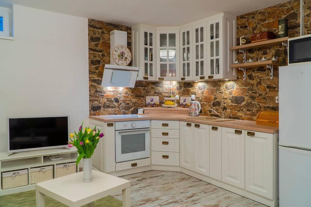 Provensalsky Rodinny Apartman Mandolina Bojnice Ngoại thất bức ảnh